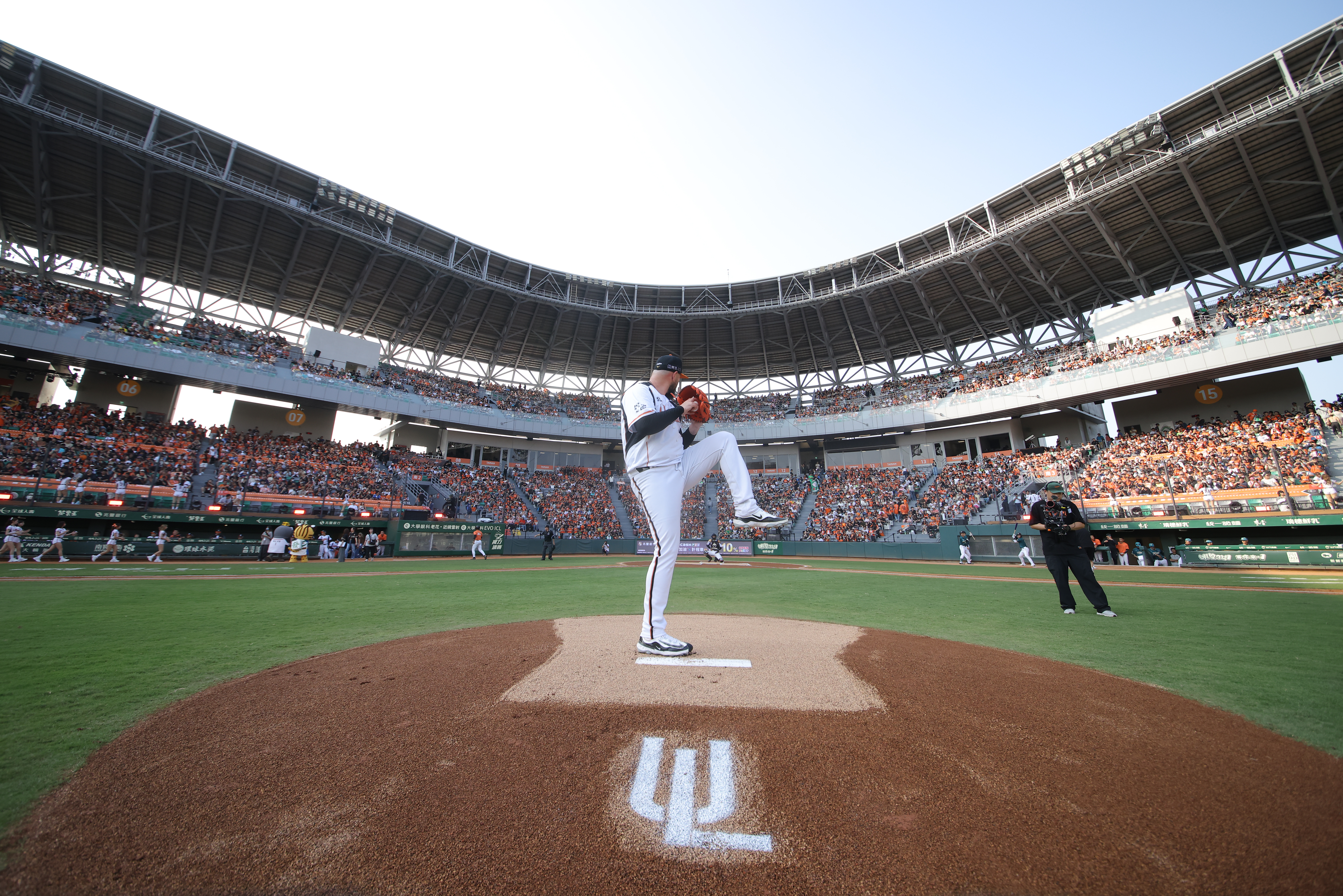中職／臺南亞太棒球場啟用　統一獅搬新家奪首勝！